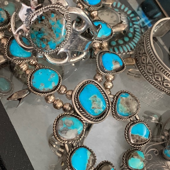 Authentic Vintage Navajo Bisbee Squash Blossom - Picture 10 of 12